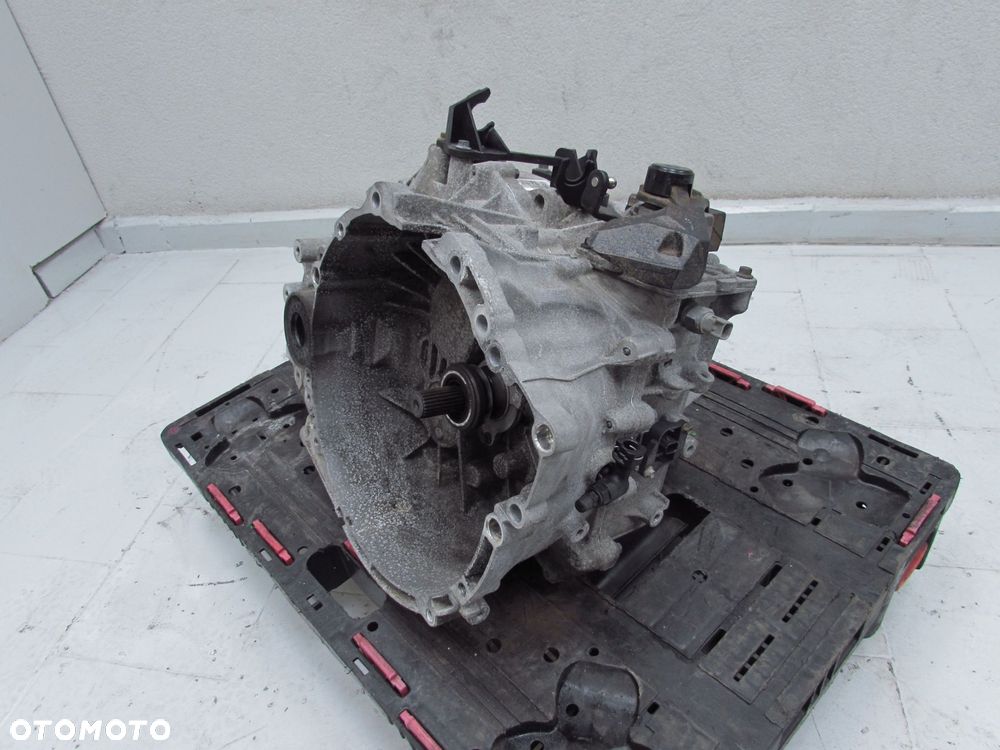 VOLVO V60 S60 II LIFT FL 2.0 D3 150 KM 13-18 SKRZYNIA BIEGOW MANUALNA GU1R7002AED 1285371 86 tmil - 1