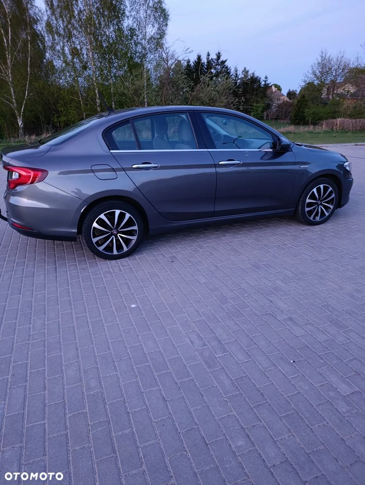 Fiat Tipo 1.4 16v Lounge - 2