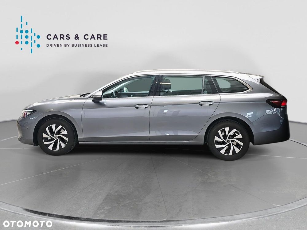 Volkswagen Passat - 28