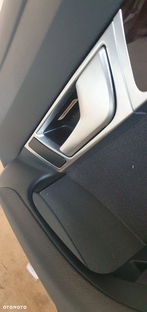 Tapicerka boczek prawy tył tylna prawa Audi A6 C6 Lift - 7