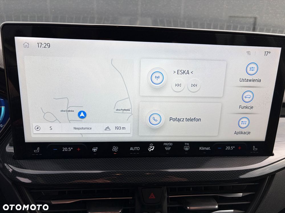 Ford Focus 1.0 EcoBoost Hybrid ST-LINE - 31