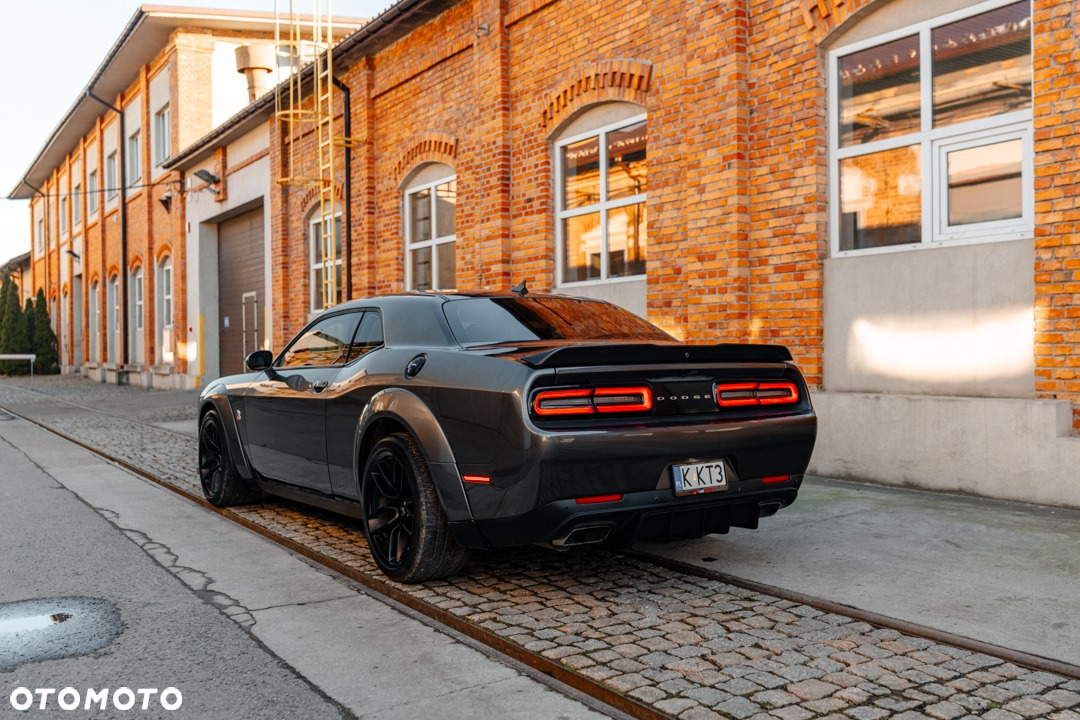 Dodge Challenger 6.4 Scat PackWidebody - 16