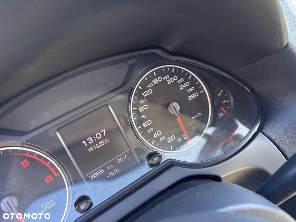 Audi Q5 2.0 TDI Quattro S tronic - 16