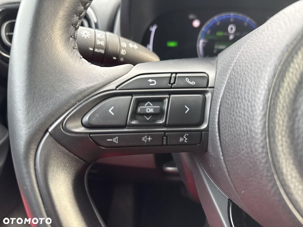 Toyota Yaris Cross Hybrid 1.5 Style - 14