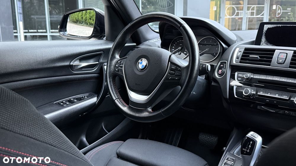 BMW Seria 1 116d Edition M Sport Shadow - 27