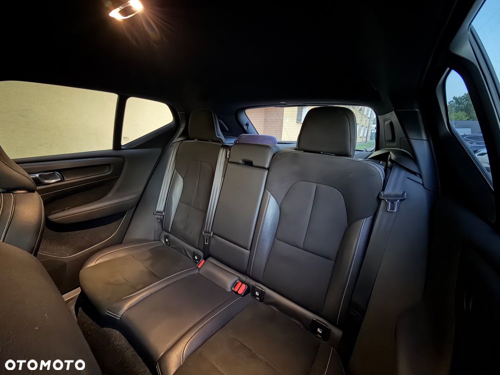 Volvo XC 40 D3 RDesign - 25