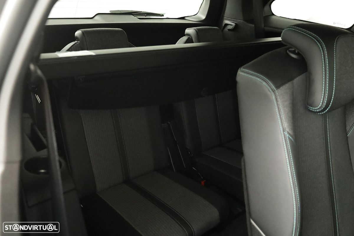 Peugeot 5008 1.2 PureTech Allure Pack EAT8 - 25