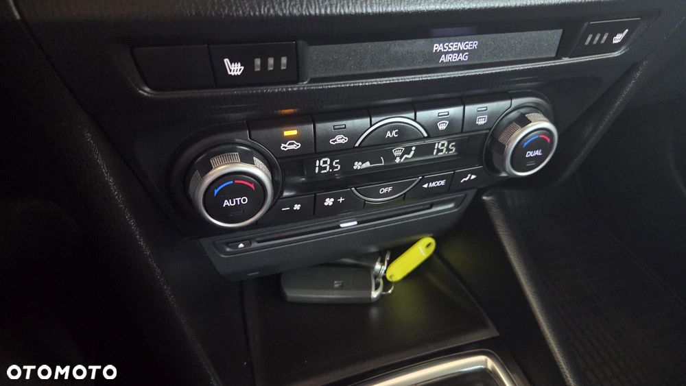 Mazda 3 SKYACTIV-G 120 Center-Line - 16