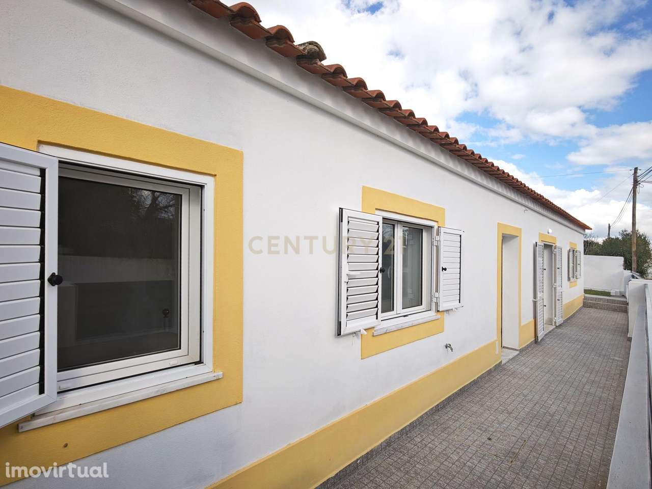 O Refúgio Perfeito em Tavira: Moradia Térrea Totalmente Renovada a 5 m - Grande imagem: 4/25