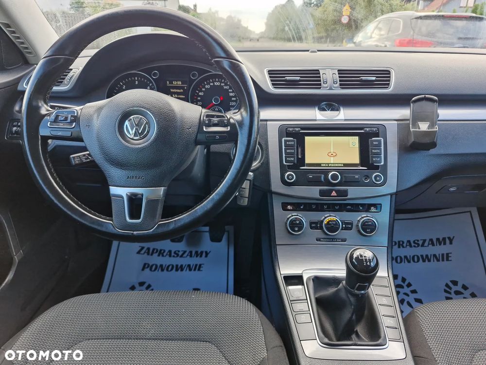 Volkswagen Passat 2.0 TDI 4Mot Highline - 23