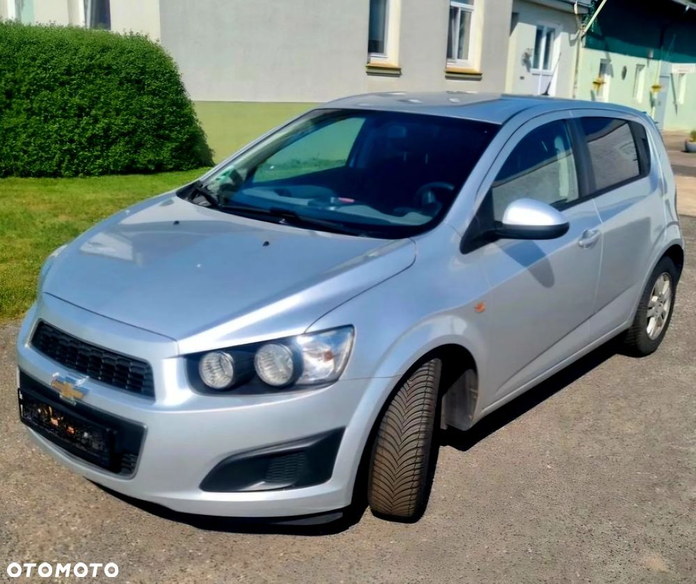 Chevrolet Aveo 1.4 LT - 1