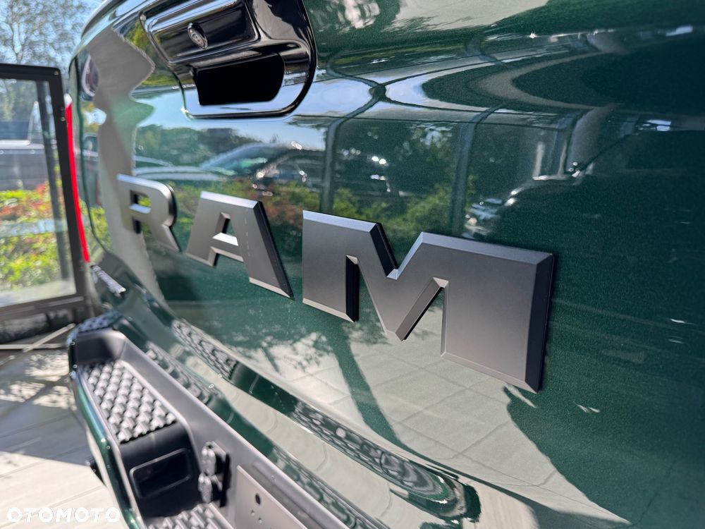 RAM 1500 - 15