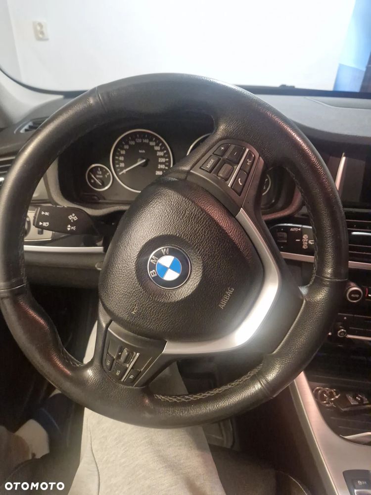 BMW X3 xDrive20d - 12
