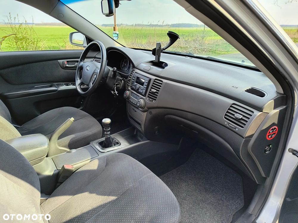 Kia Magentis 2.0 CRDi Silver - 12