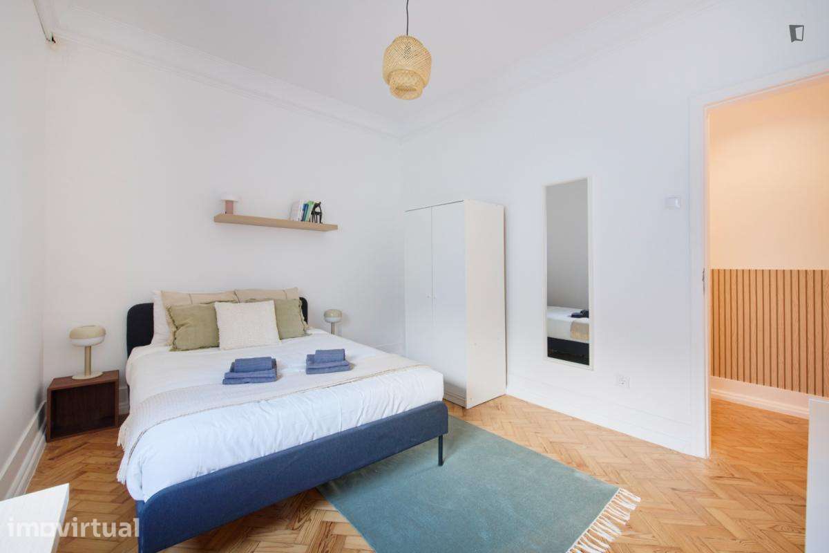 Quarto - localizado em Entrecampos Lisbon - Grande imagem: 4/49