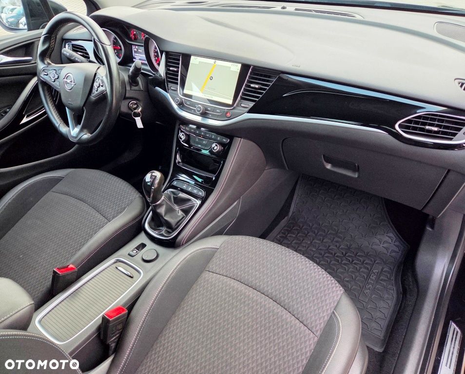 Opel Astra 1.4 Turbo Start/Stop Innovation - 32