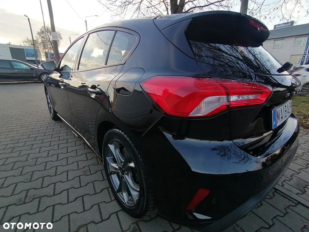 Ford Focus - 11