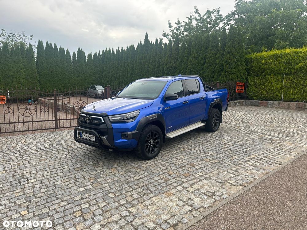 Toyota Hilux 2.8 D-4D Double Cab Invincible Sport 4x4 - 2