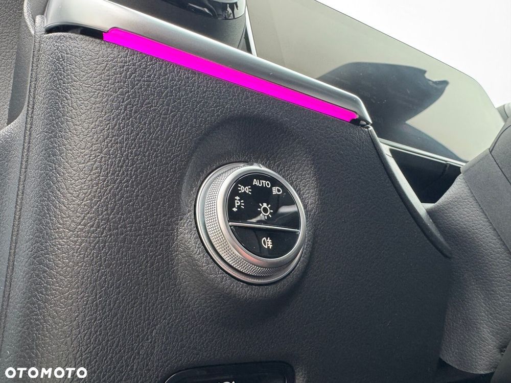 Mercedes-Benz Klasa C - 23