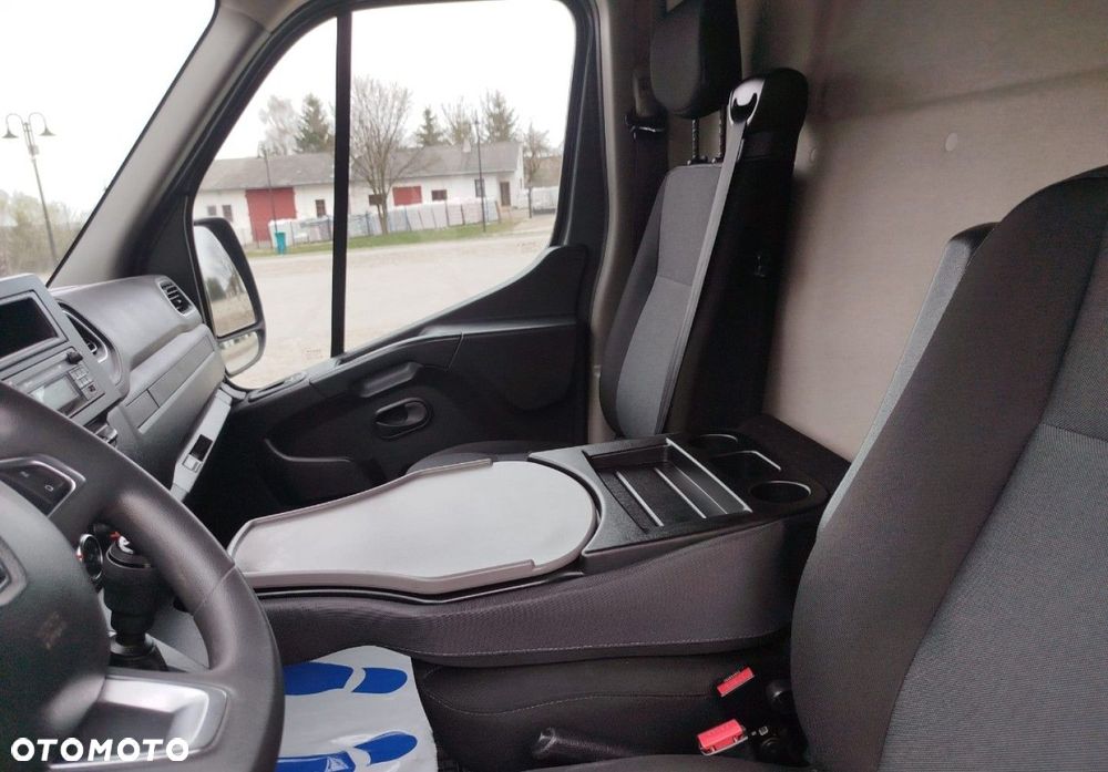 Renault Master - 19