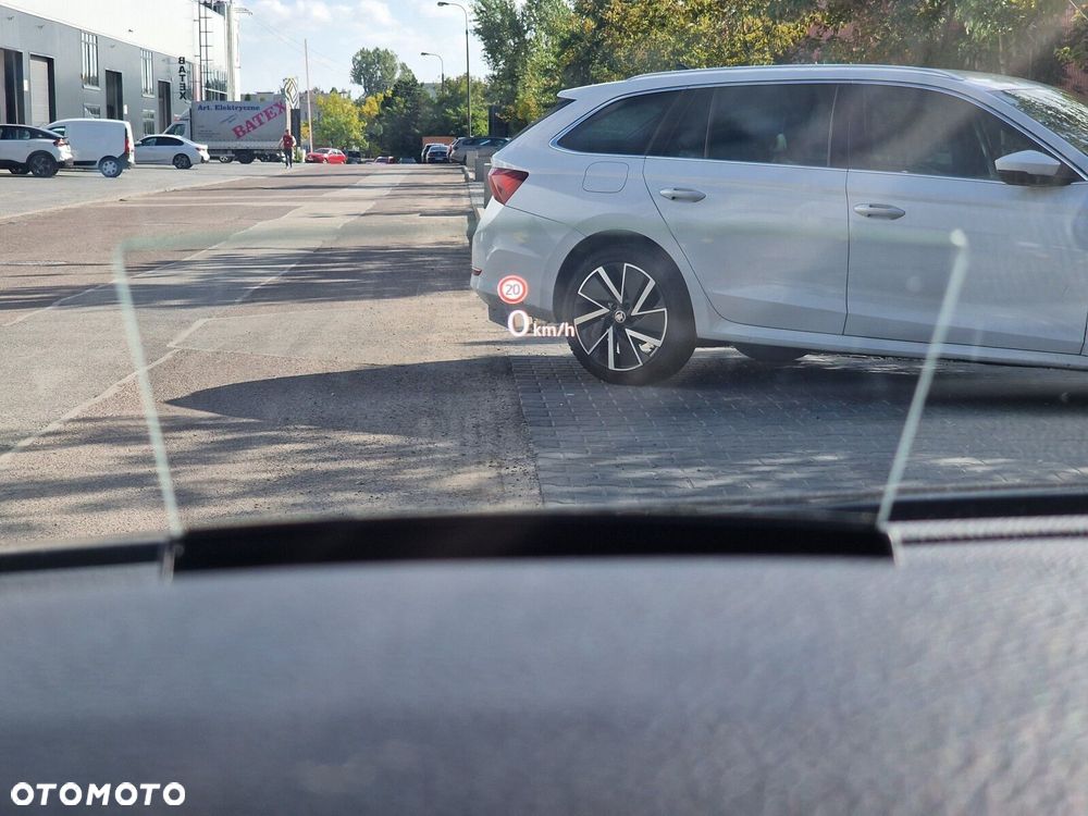 Volkswagen Passat - 27