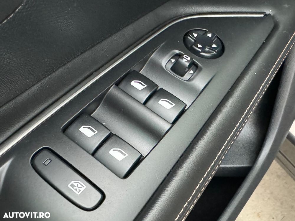 Peugeot 3008 BlueHDi 180 Stop & Start EAT6 GT - 26