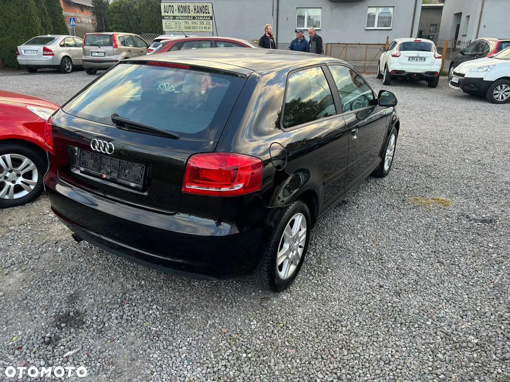 Audi A3 2010 photo 4
