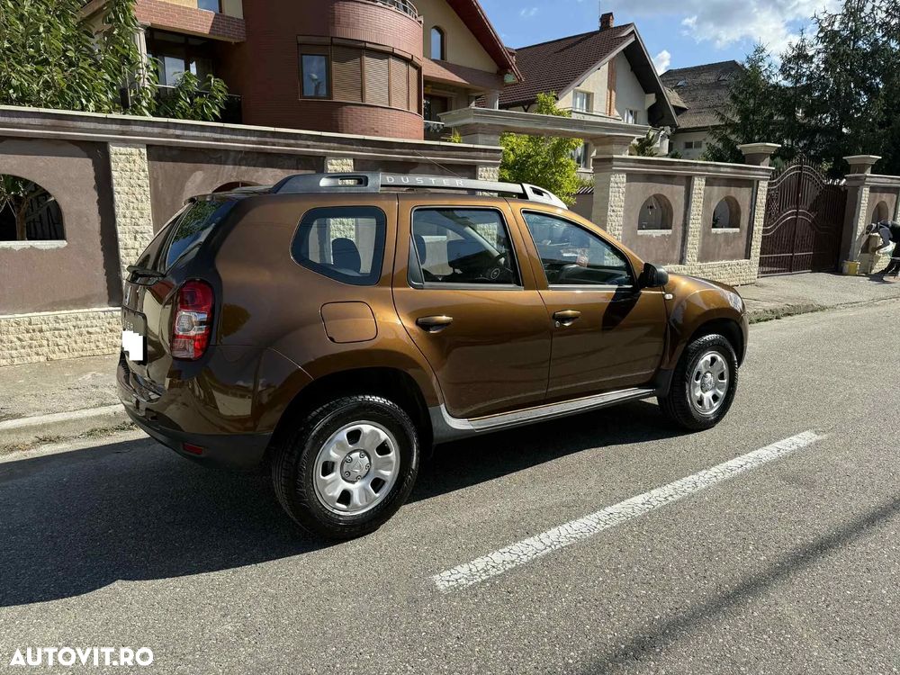 Dacia Duster 1.6 4x2 Laureate - 5