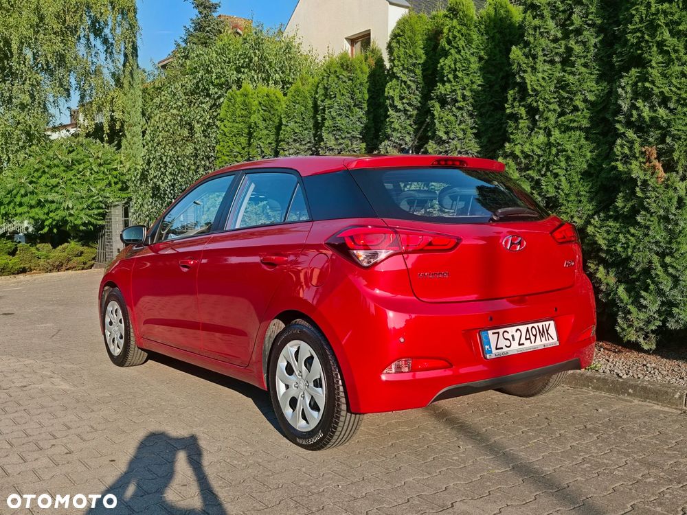 Hyundai i20 1.2 Classic Plus - 11