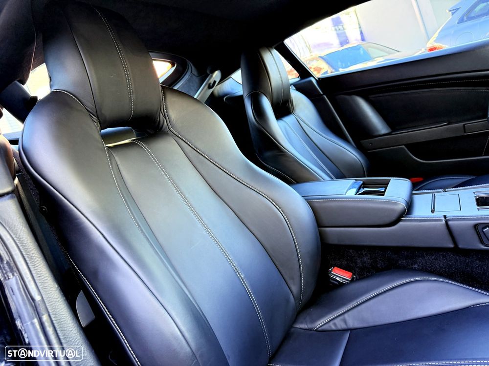 Aston Martin Vantage Coupe V8 Sportshift - 27