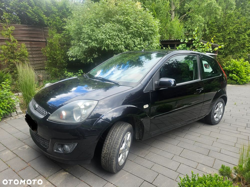 Ford Fiesta - 12