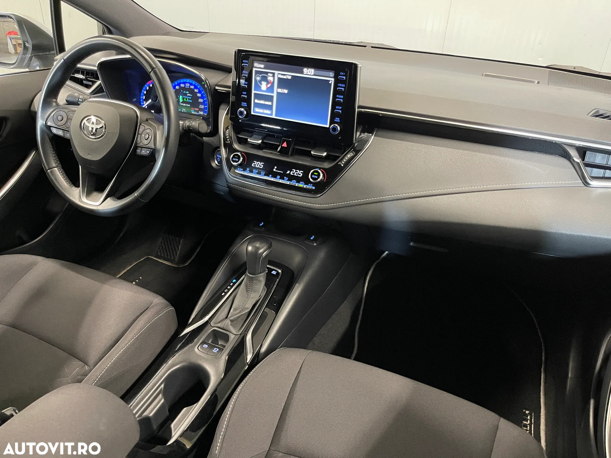 Toyota Corolla 1.8 HSD TS Dynamic - 8