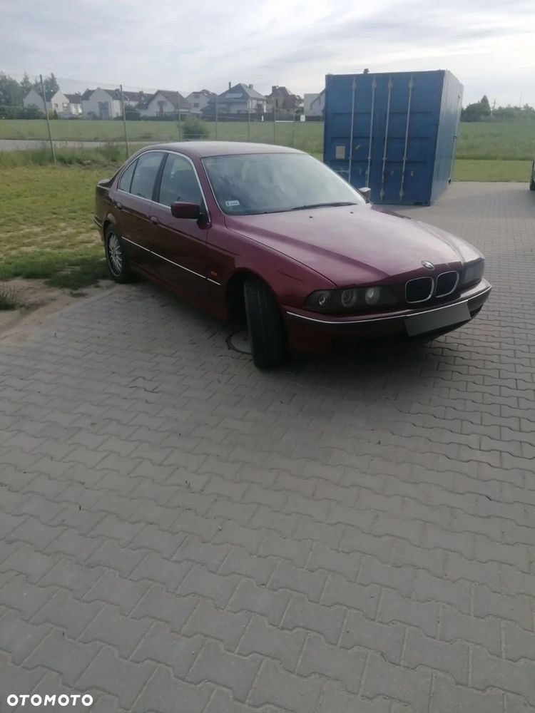 BMW Seria 5 520i - 5