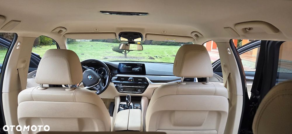 BMW Seria 5 520d Luxury Line - 24