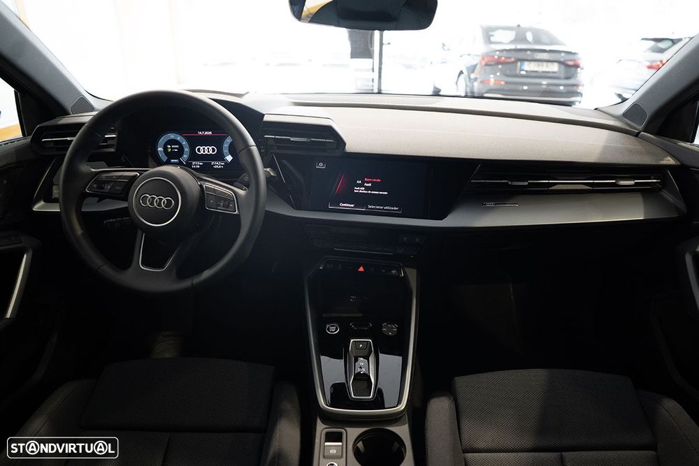 Audi A3 Allstreet 40 TFSIe SE Business - 8