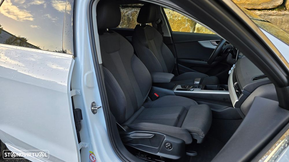 Audi A4 Avant 35 TDI S tronic - 46