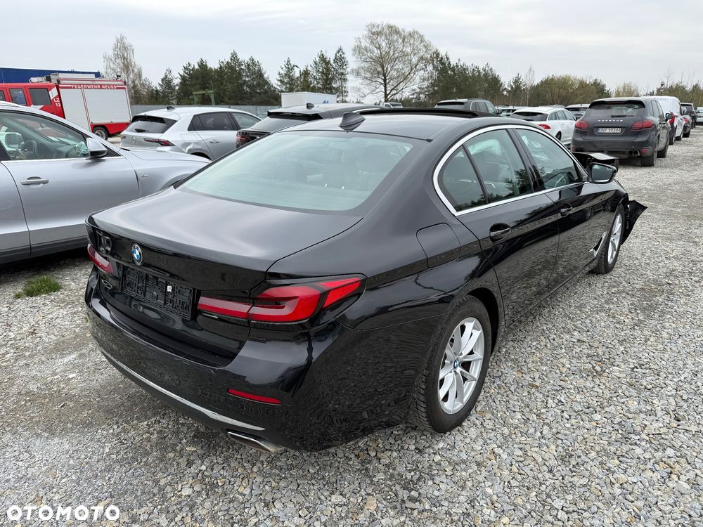 BMW Seria 5 530d xDrive Luxury Line - 5