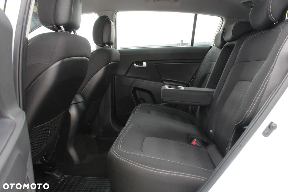 Kia Sportage 1.6 GDI 2WD Vision - 32