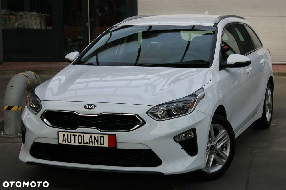 Kia Ceed 1.5 T-GDI Business Line - 36
