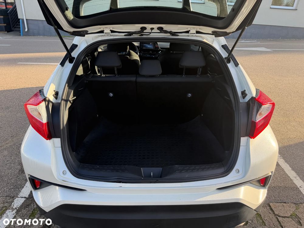 Toyota C-HR 1.8 Hybrid Premium - 9