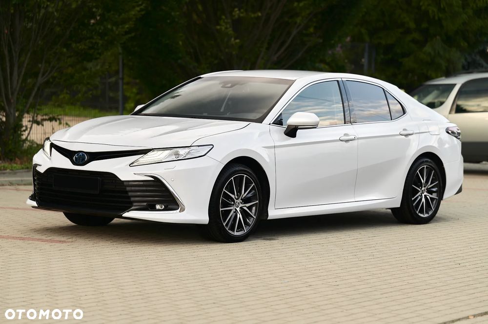 Toyota Camry 2.5 Hybrid Executive CVT - 8