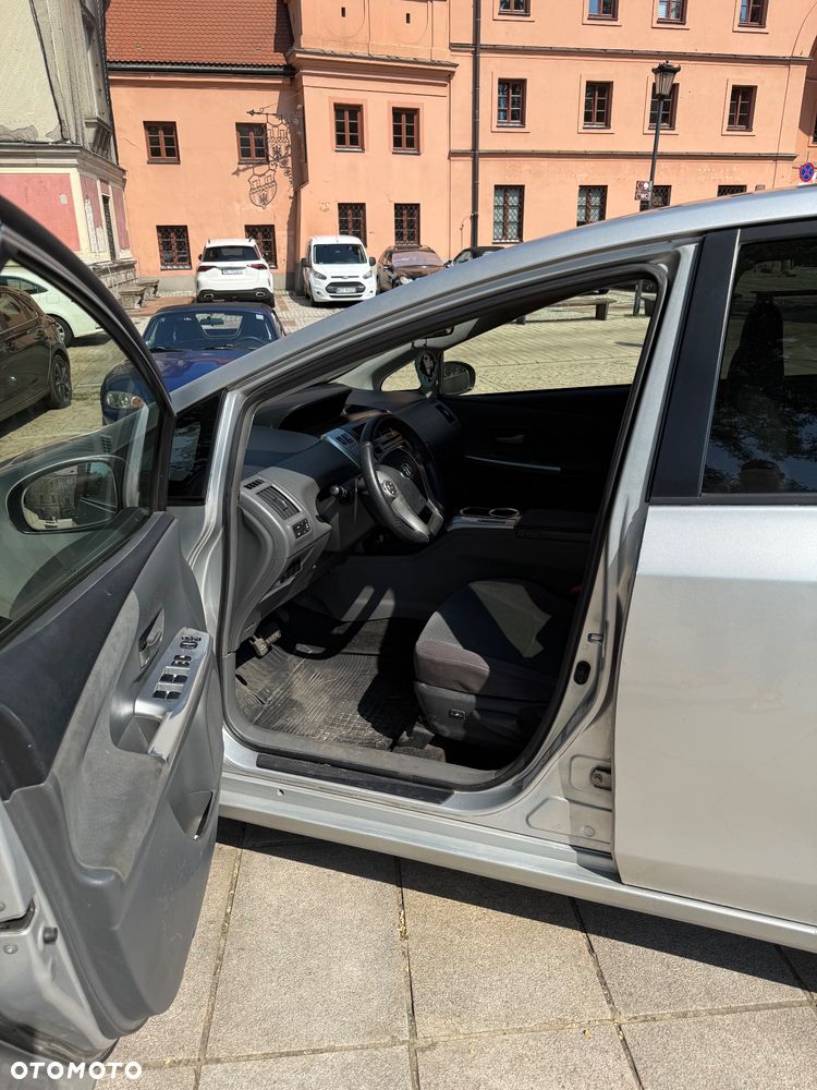 Toyota Prius+ 1.8 HSD Premium - 8