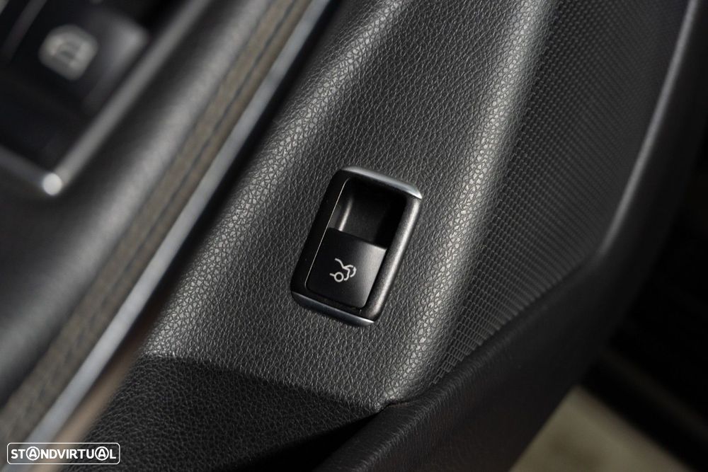 Mercedes-Benz CLA 180 (CDI) d Urban - 53