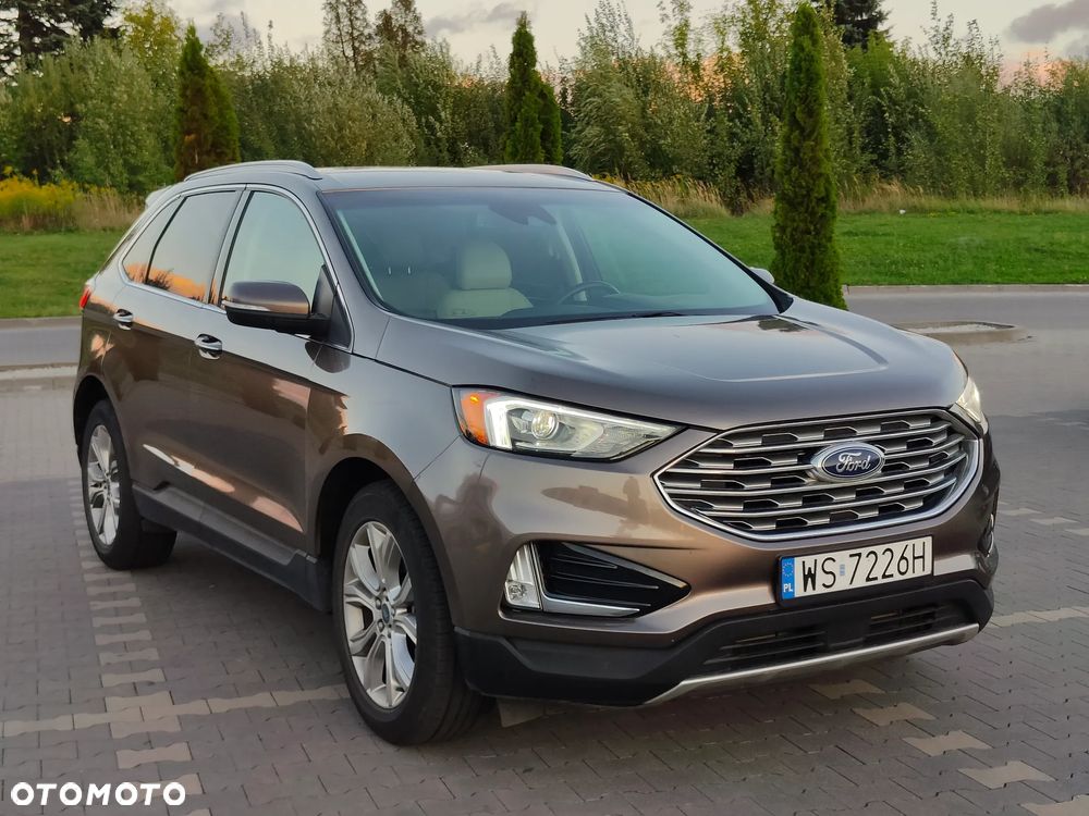 Ford Edge - 1