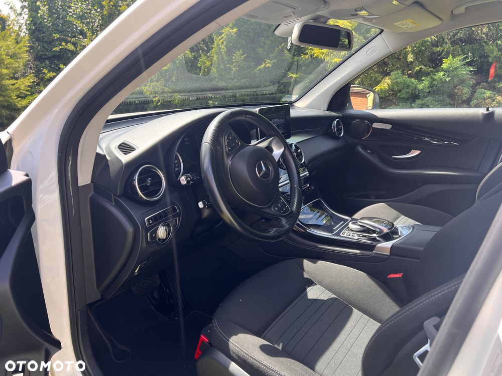 Mercedes-Benz GLC 250 4-Matic - 8