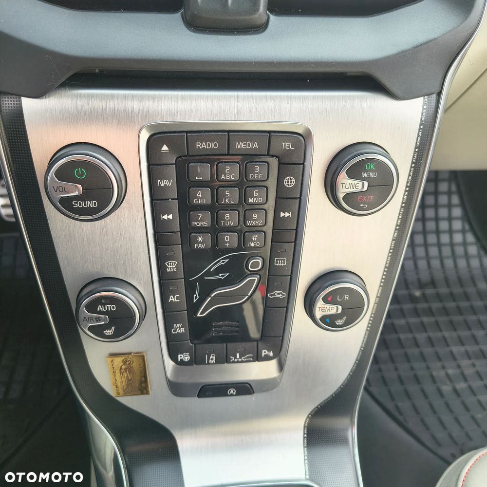 Volvo V40 D2 Drive-E Ocean Race - 18