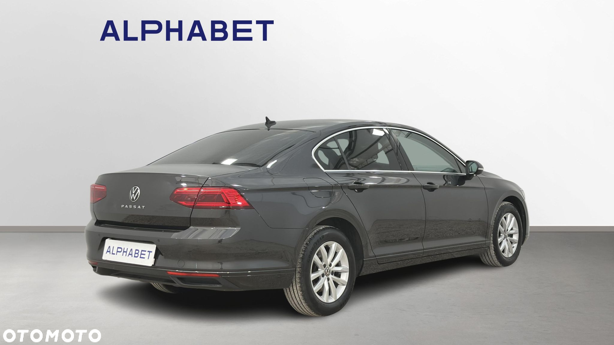 Volkswagen Passat - 5