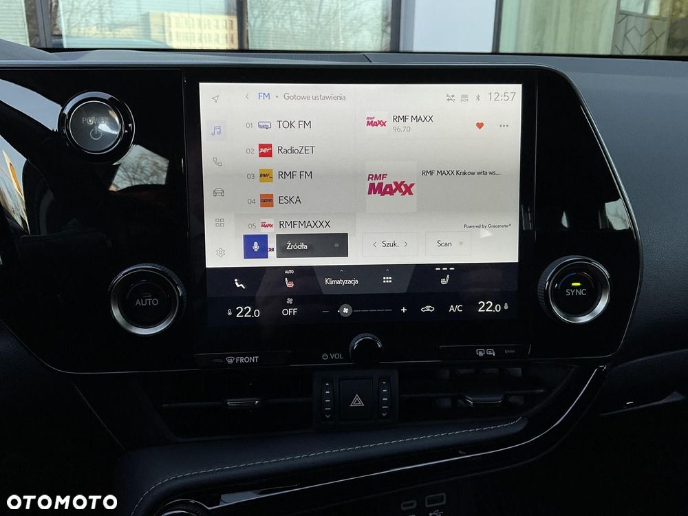 Lexus NX 350h Business AWD - 22