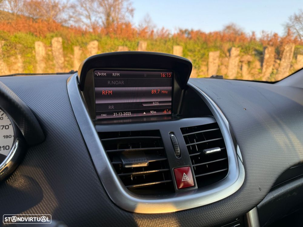 Peugeot 207 110 HDi FAP (Blue Lion) Premium - 30