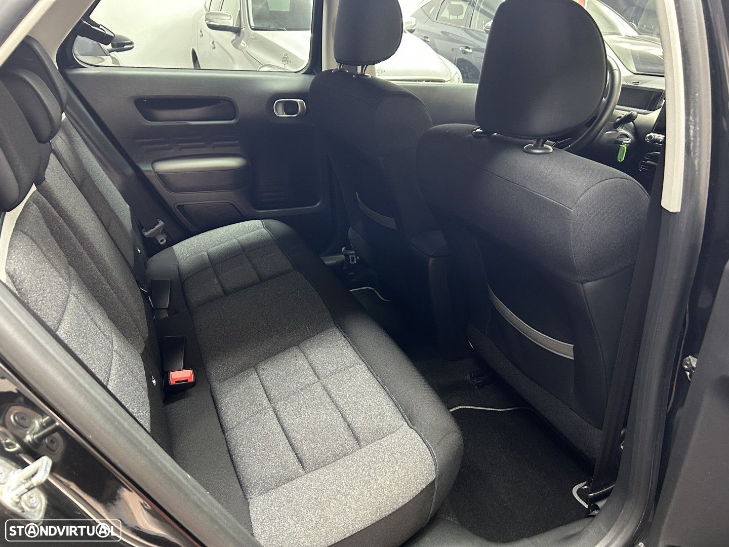 Citroën C4 Cactus 1.2 PureTech Feel - 15